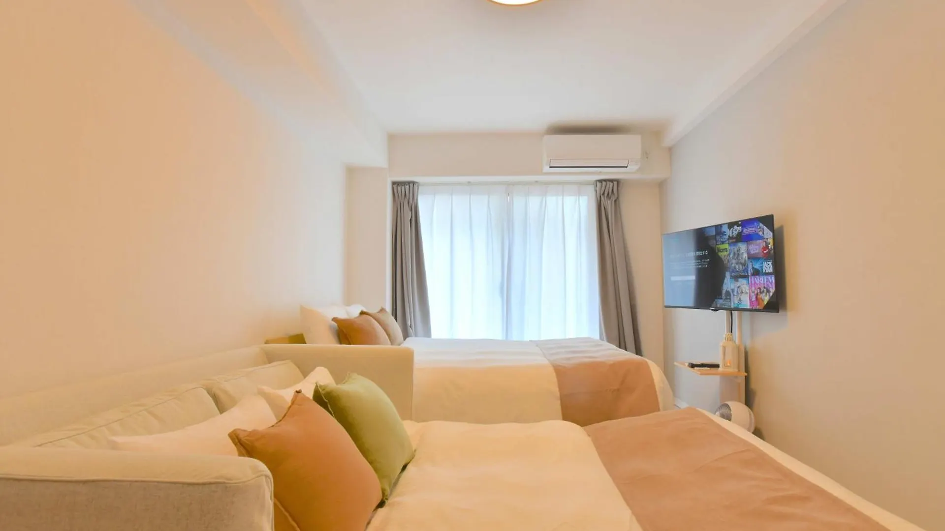 Fl Residence Nipponbashi Hakuno Osaka 0*,  Japan